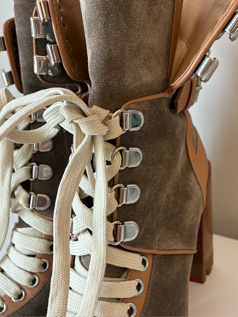 Christian Louboutin MACADEMIA
100 Suede Lace Up Moto Biker
Heels Boots Size 37.5 - Picture 8 of 11